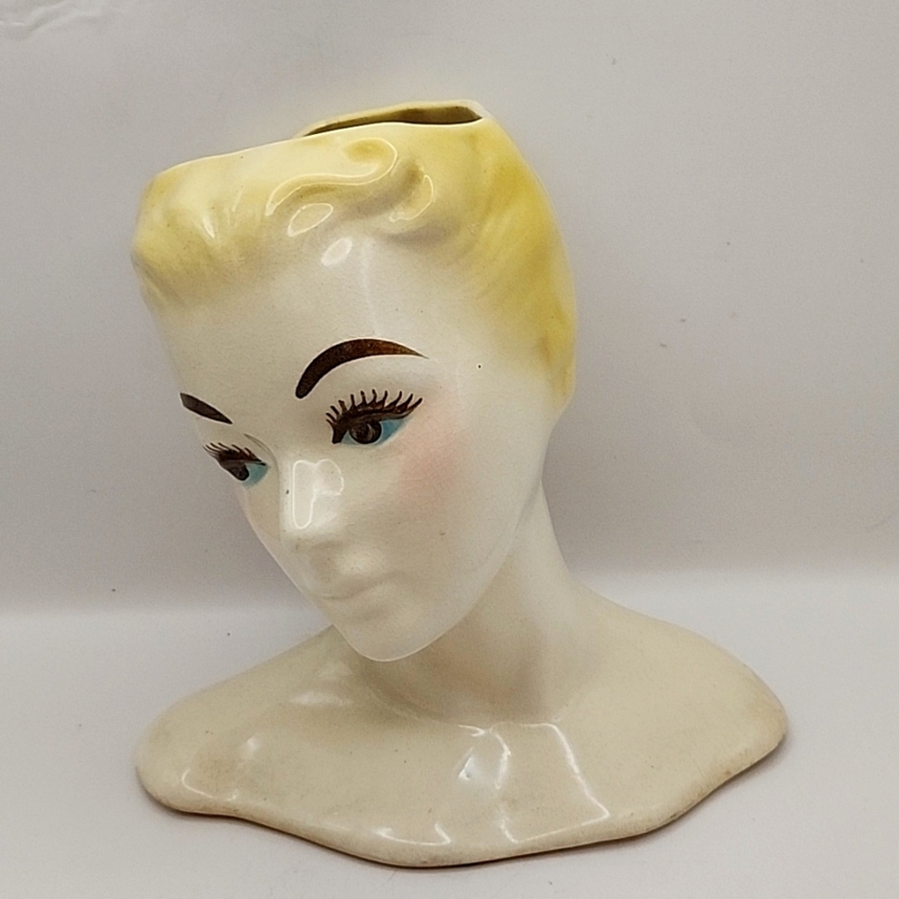 Vintage Horton Ceramics Glamour Lady Head Vase 6.75" X 7.25"
